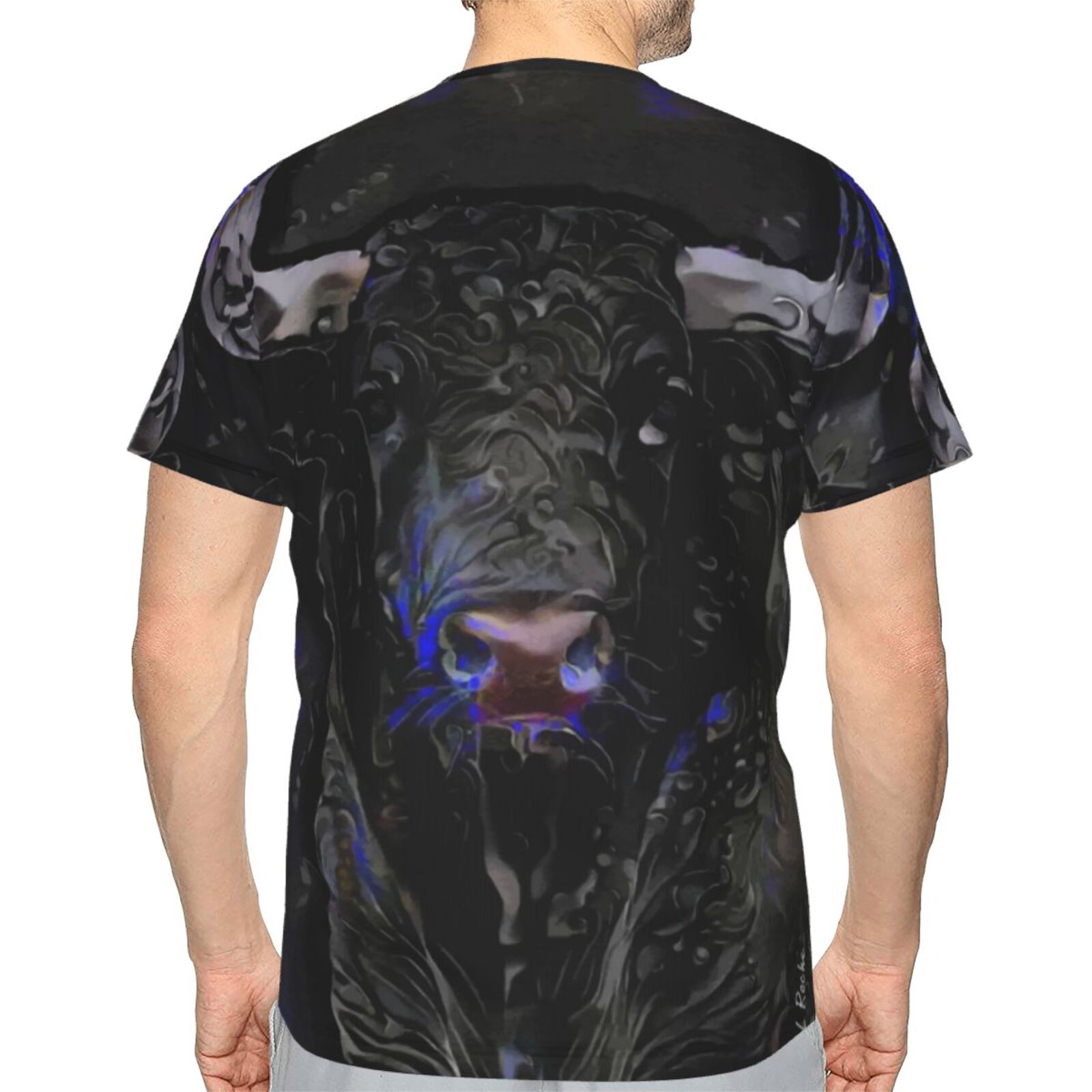 Camiseta Clássica Sombra Bull Elementos De Mídia Mista